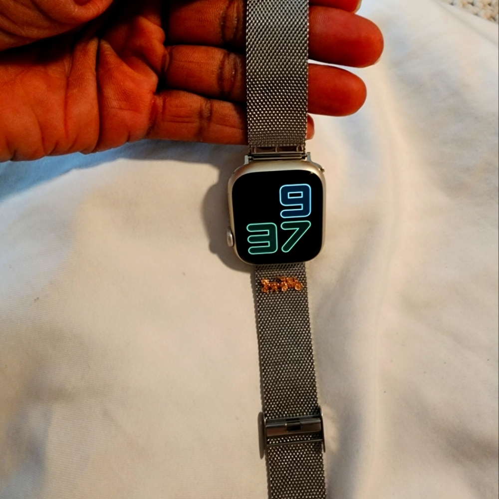 Coach Apple-Watch Compatible Band